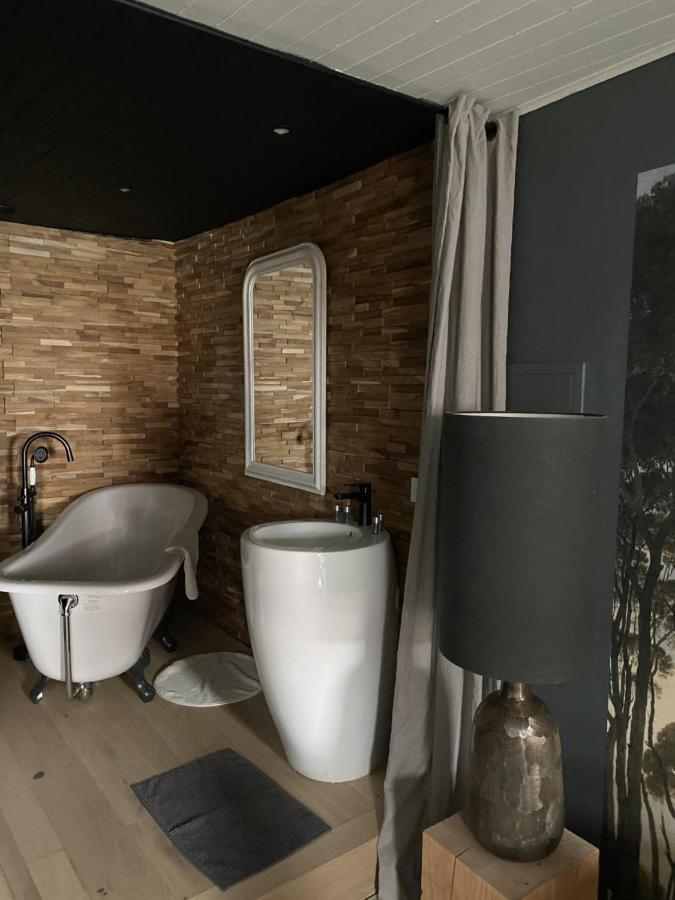 "Un Lieu Unique" Le Cozy Apartment Annecy Luaran gambar